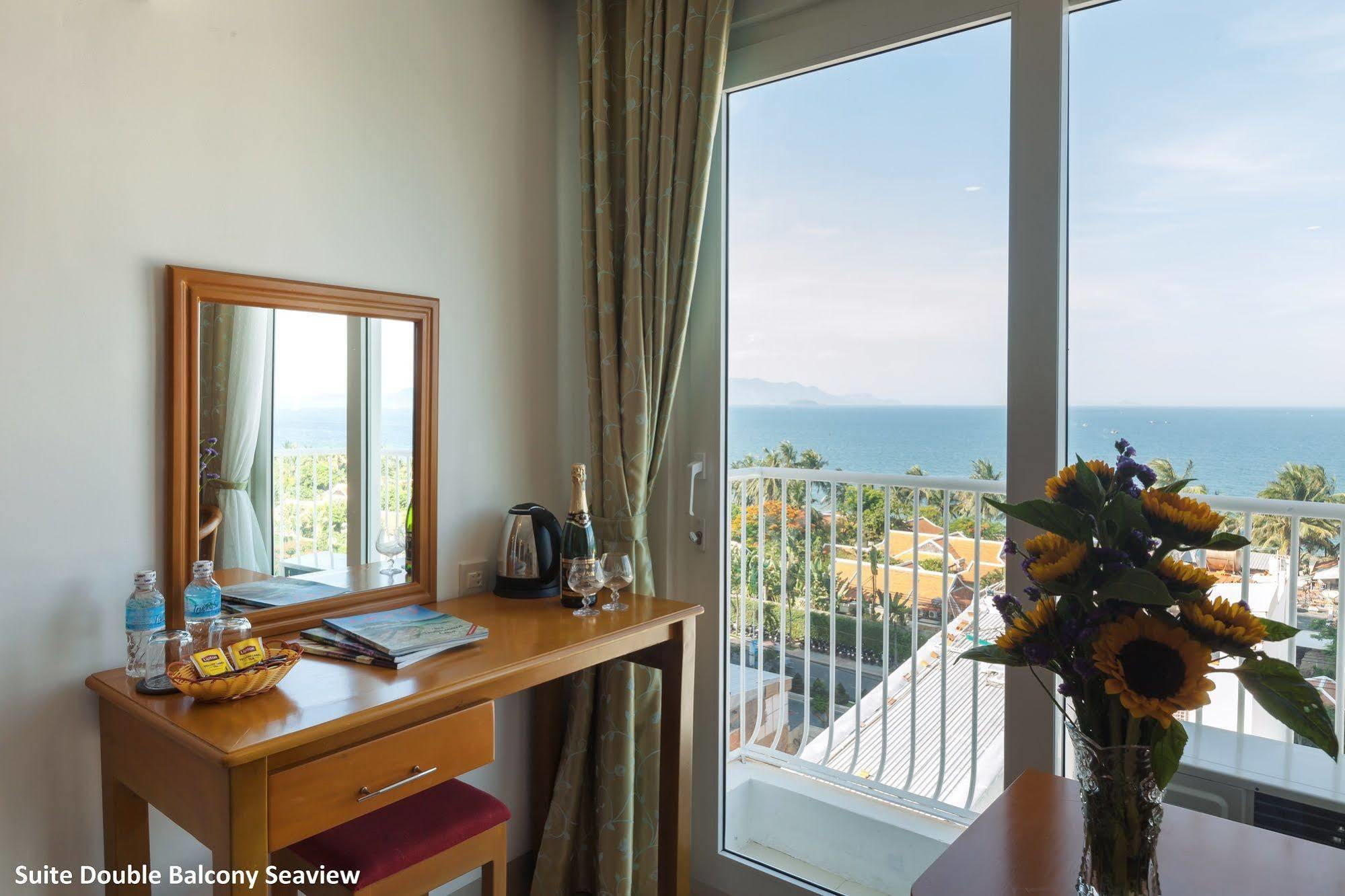 Siren Flower Hotel Nha Trang Exterior foto